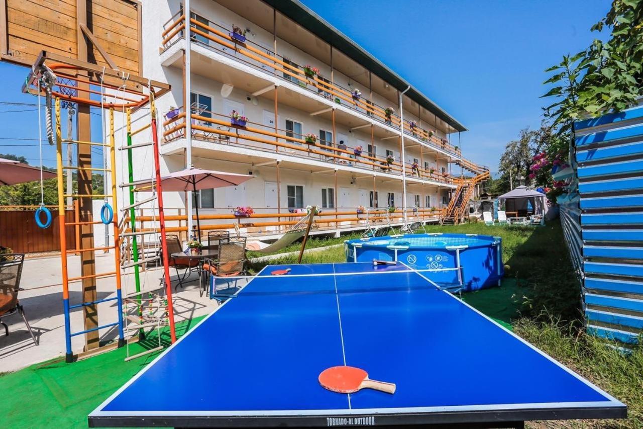 Abkhazia Tali Hotel Сухуми Екстериор снимка